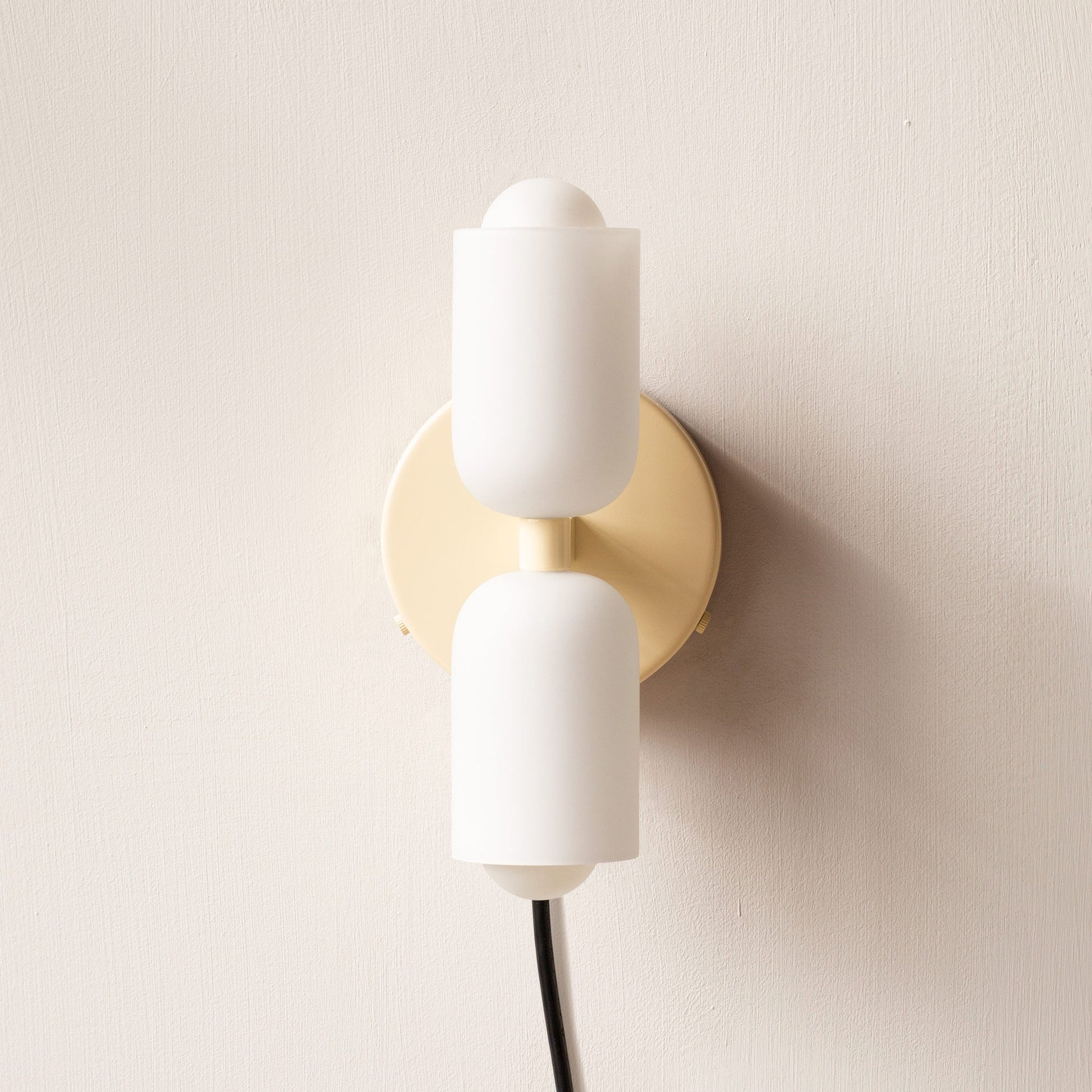 Elegant Acrylic Up Down Wall Light 9957116739930-1