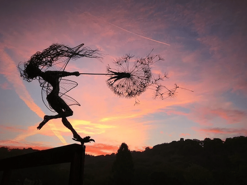 Perfect Wonderland Garden Decoration - The Naughty Spirits Are Dancing