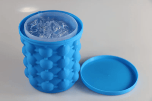 Revolutionary Ice Cube Maker