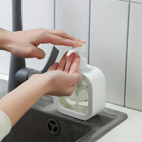 Elegant Ceramic Soap Dispenser In Nordic Style