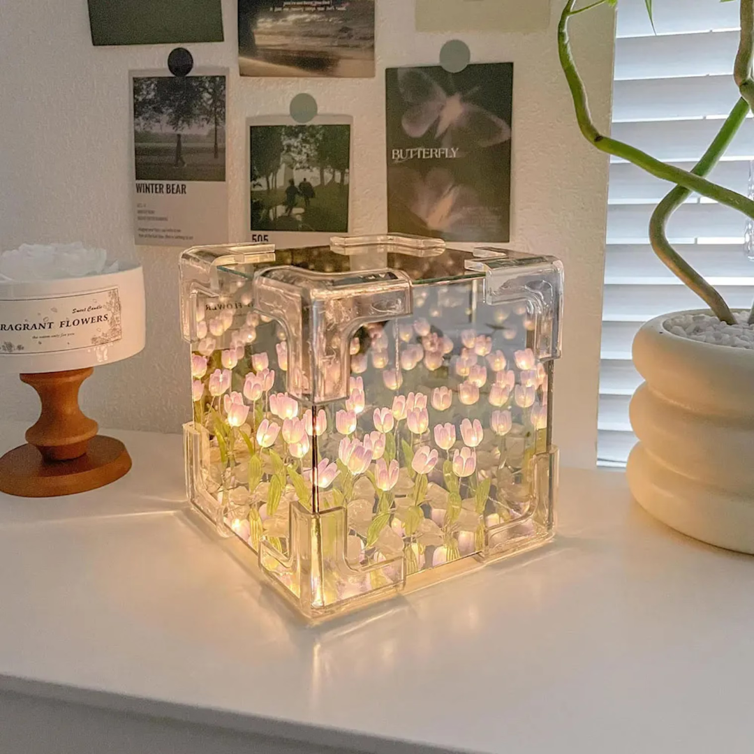 Glowtulip Cube Lamp 11Cm