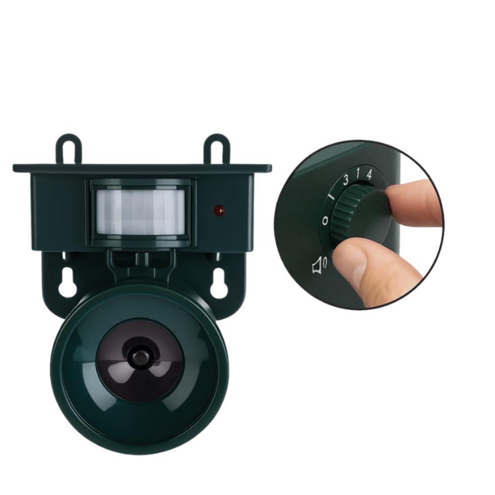 Motion-Activated Bird Repeller for Quiet Outdoor Spaces SH1751817214987860745