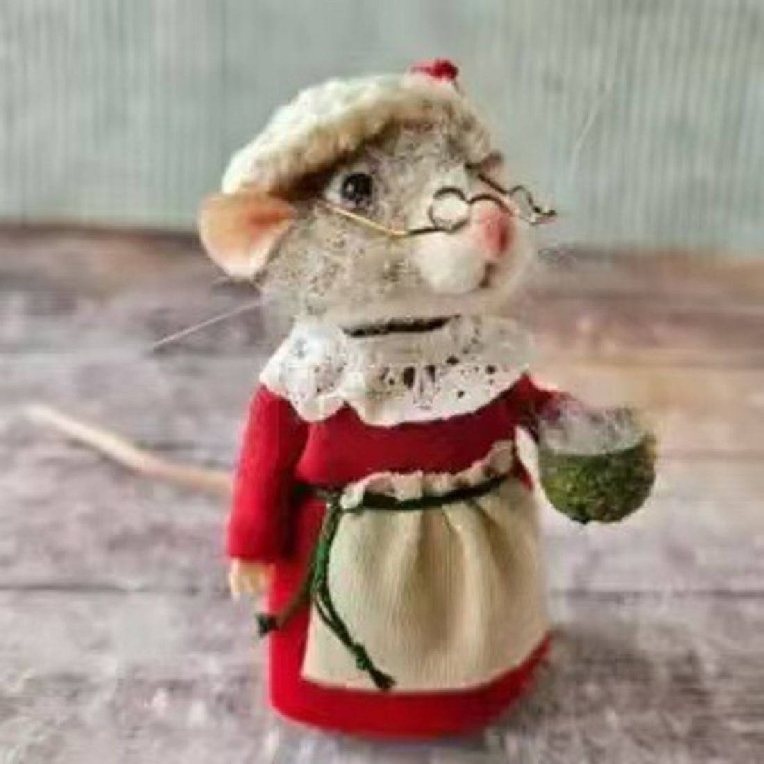 Handmade Felted Mouse Decoration - Eco-Friendly Wool - Holiday Ornament & Gift 15146752409926-1
