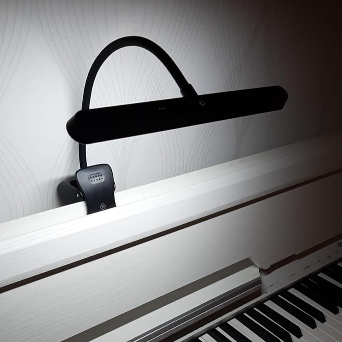 Led Music Stand Light – Super Bright Eye-Caring Clip-On Piano Light, Usb-C Rechargeable, Dimmable For Music Sheets And Reading 14891219878212-1