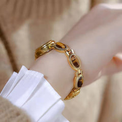 Elegant Vintage Gold Women's Quartz Wristwatch Bracelet 20mm