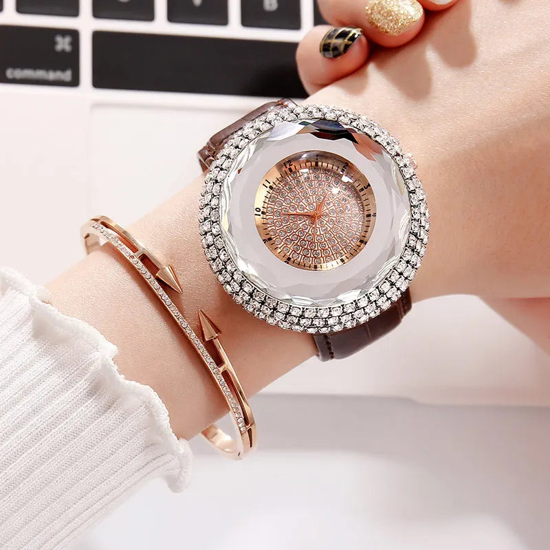 Luxurious White Rhinestone Women Watch 50Mm
