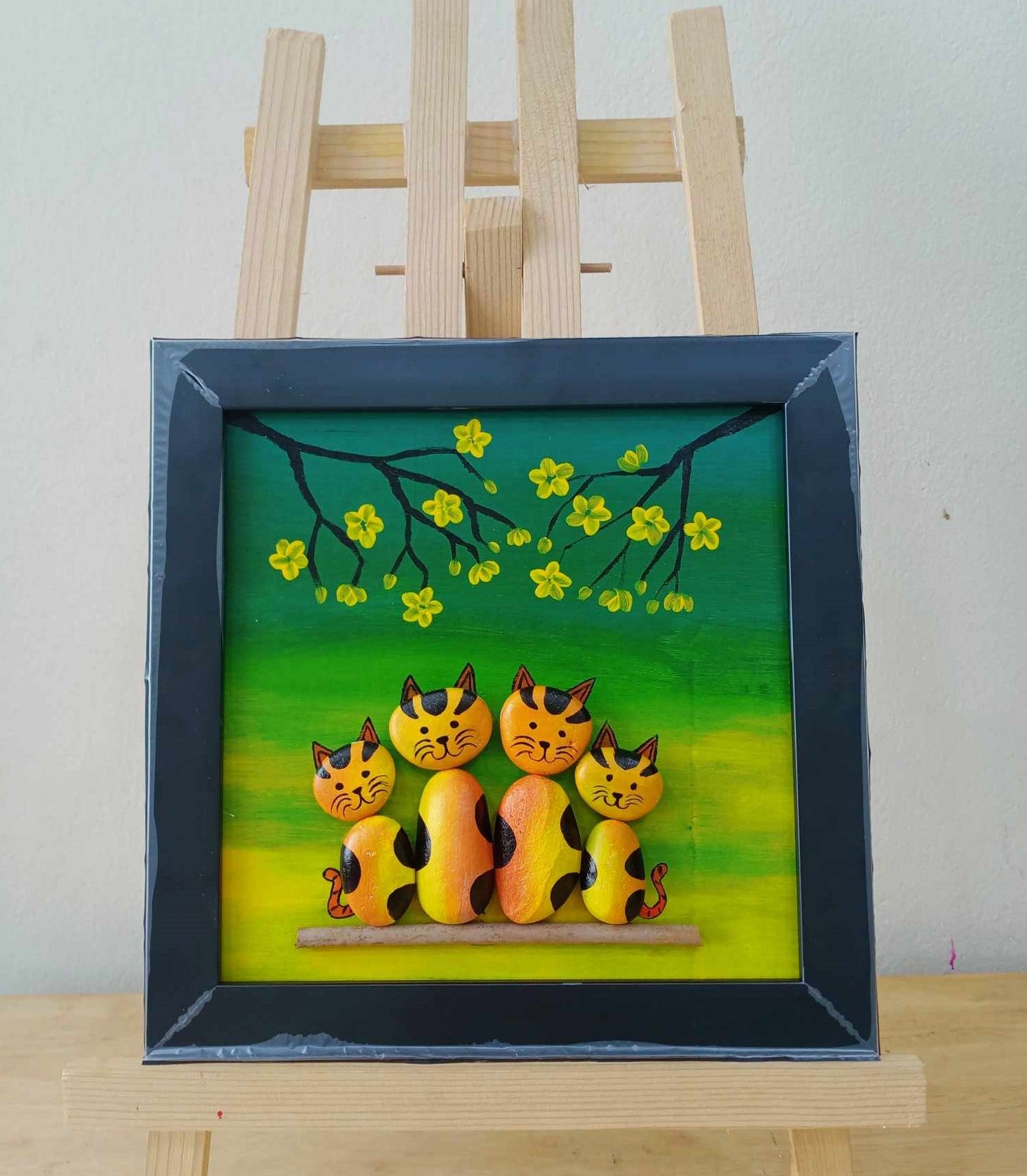 Handcrafted Stone Artwork Featuring Adorable Cat Design