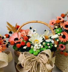 Handmade Corn Husk Flower Arrangement - Adorably Charming