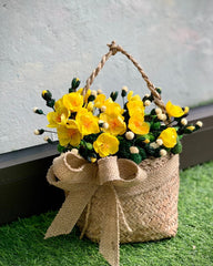 Handmade Corn Husk Flower Arrangement - Adorably Charming