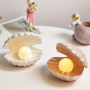 Pearl & Shell Desk Lamp