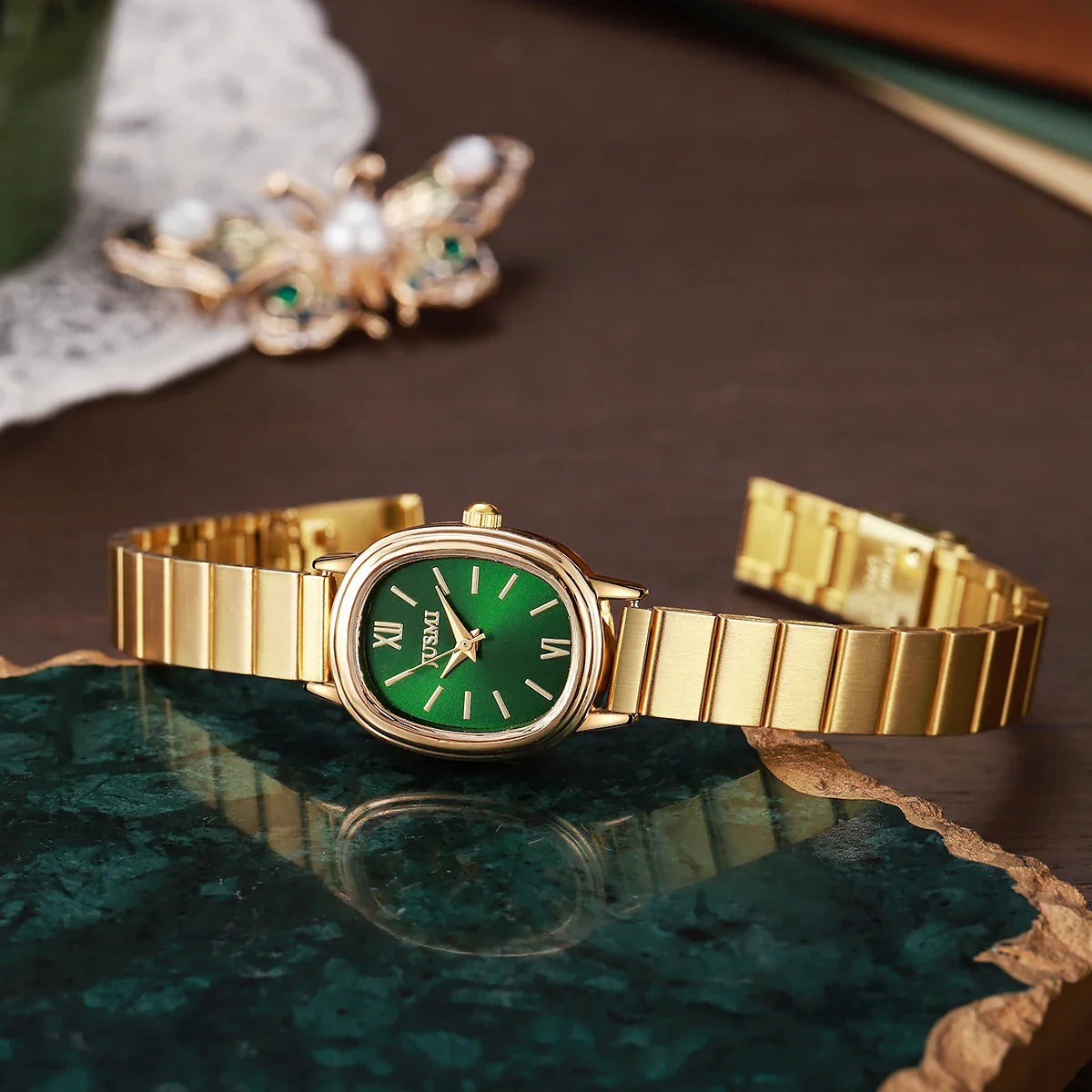 Oval Green Dial Women'S Watch 38Mm