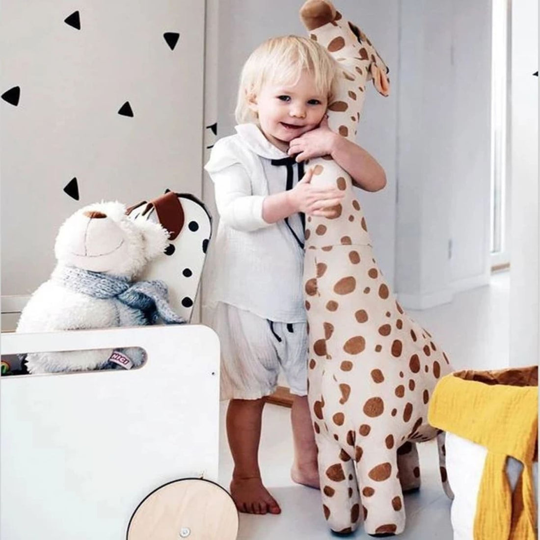 Large Giraffe Plush Toy for Nursery - Soft and Cute Design (40-85Cm) 100658