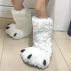 Oversized Bear Claw Winter Slippers