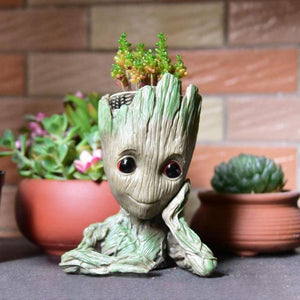 Groot Man Planter Pot