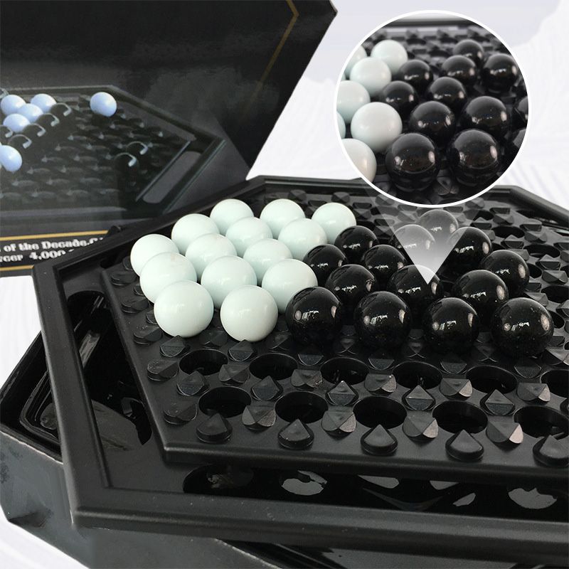 Xmas Specials Black And White Intellectual Chess Board Game Set