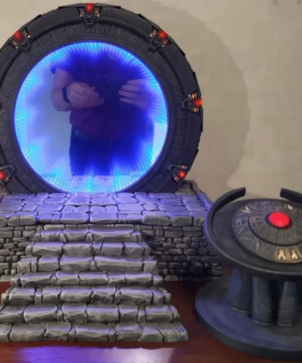 Stargate Luminous Resin Creative Ornament4