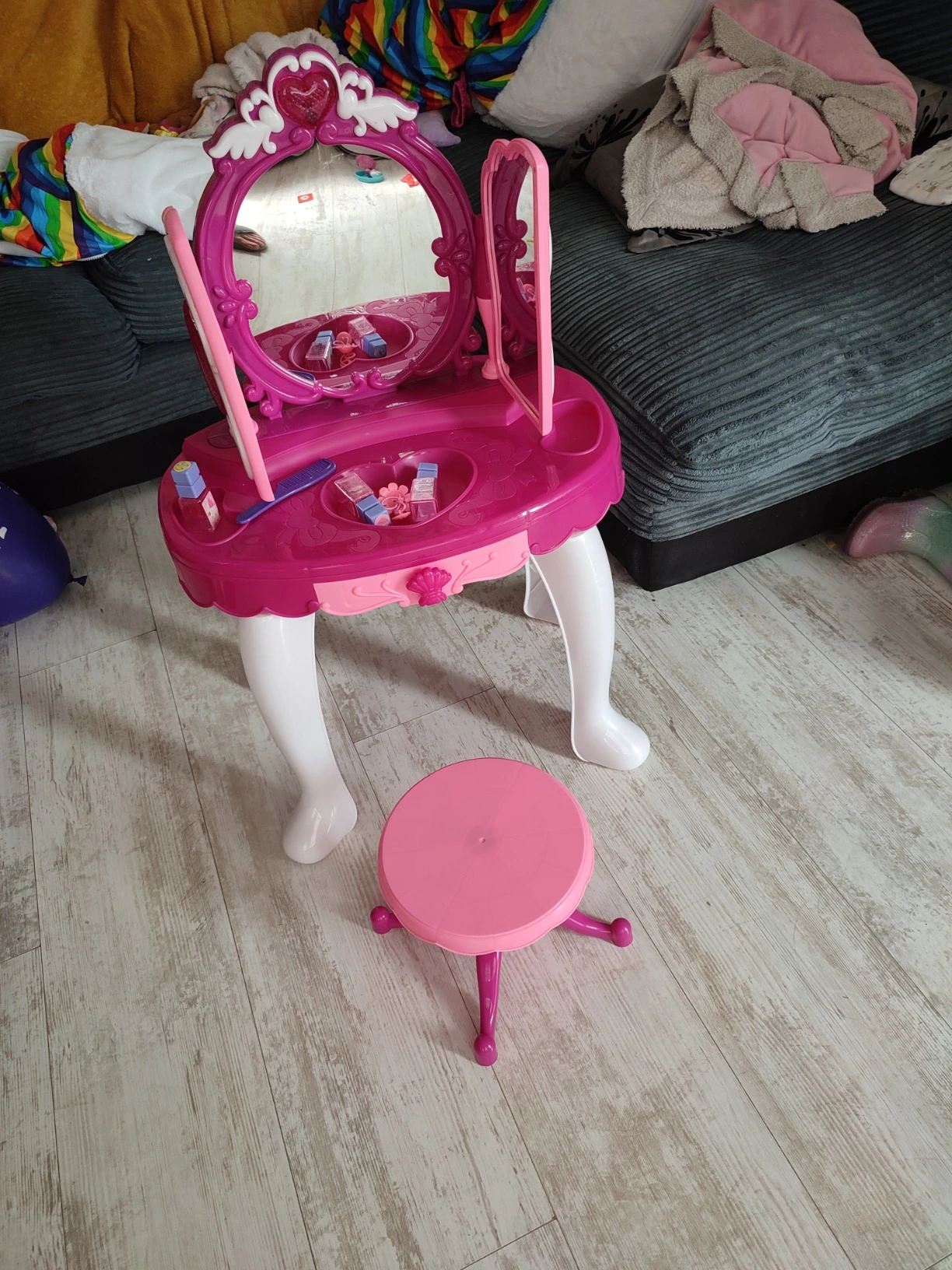 Glamour Mirror Makeup Dressing Table Stool Playset Toy Vanity Light & Music photo review