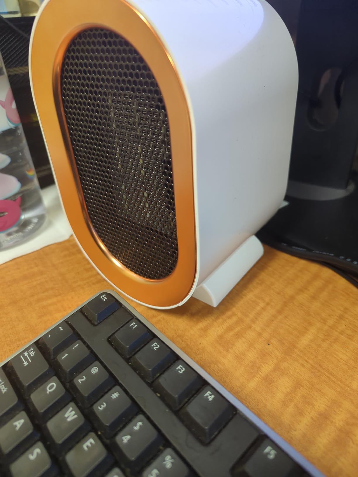 Portable Mini Desktop Electric Heater for Home & Office photo review