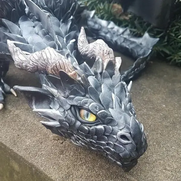 Large Squatting Dragon Sculpture3