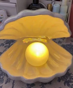 Pearl-Shell-Desk-Lamp