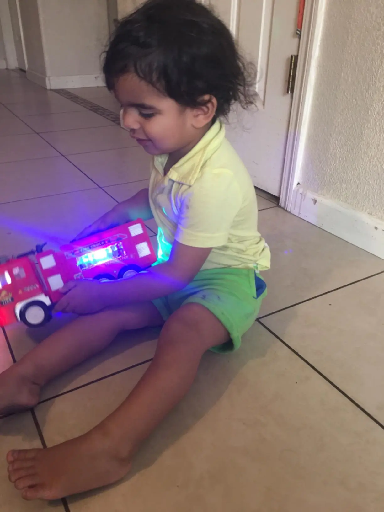 Electric Fire Truck Kids Toy - With Bright Flashing 4D Lights & Real Siren Sounds | Bump And Go Firetruck For Boys | Automatic Steering On Contact | Fire Engine Toy Trucks For Imaginative Play photo review