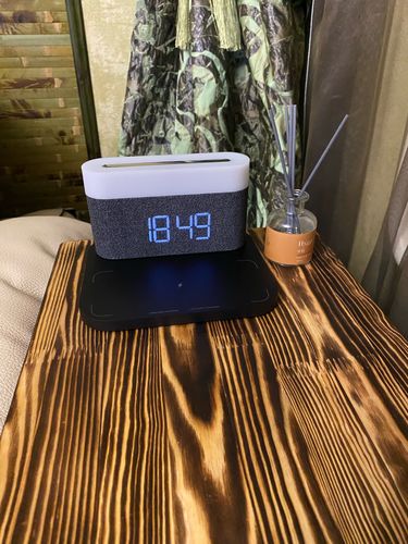 3 In 1 Wireless Charger Alarm Clock And Adjustable Night Light photo review