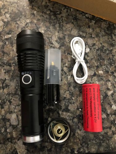 90000 Lumens Xlamp Xhp70.2 Most Powerful Led Flashlight photo review