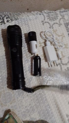 90000 Lumens Xlamp Xhp70.2 Most Powerful Led Flashlight photo review