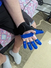 Hand Finger Rehabilitation Exerciser Robot Gloves | Hemiplegia Cerebral Training Equipment Therapy photo review