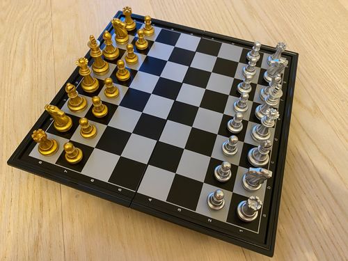 Chess Set With High Quality Chessboard Gold Silver photo review