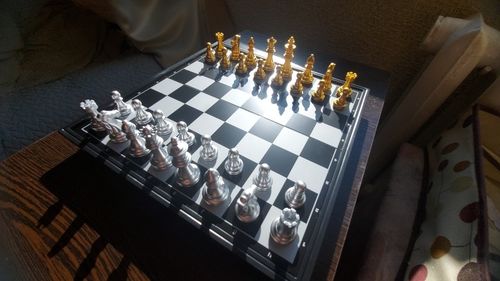 Chess Set With High Quality Chessboard Gold Silver photo review