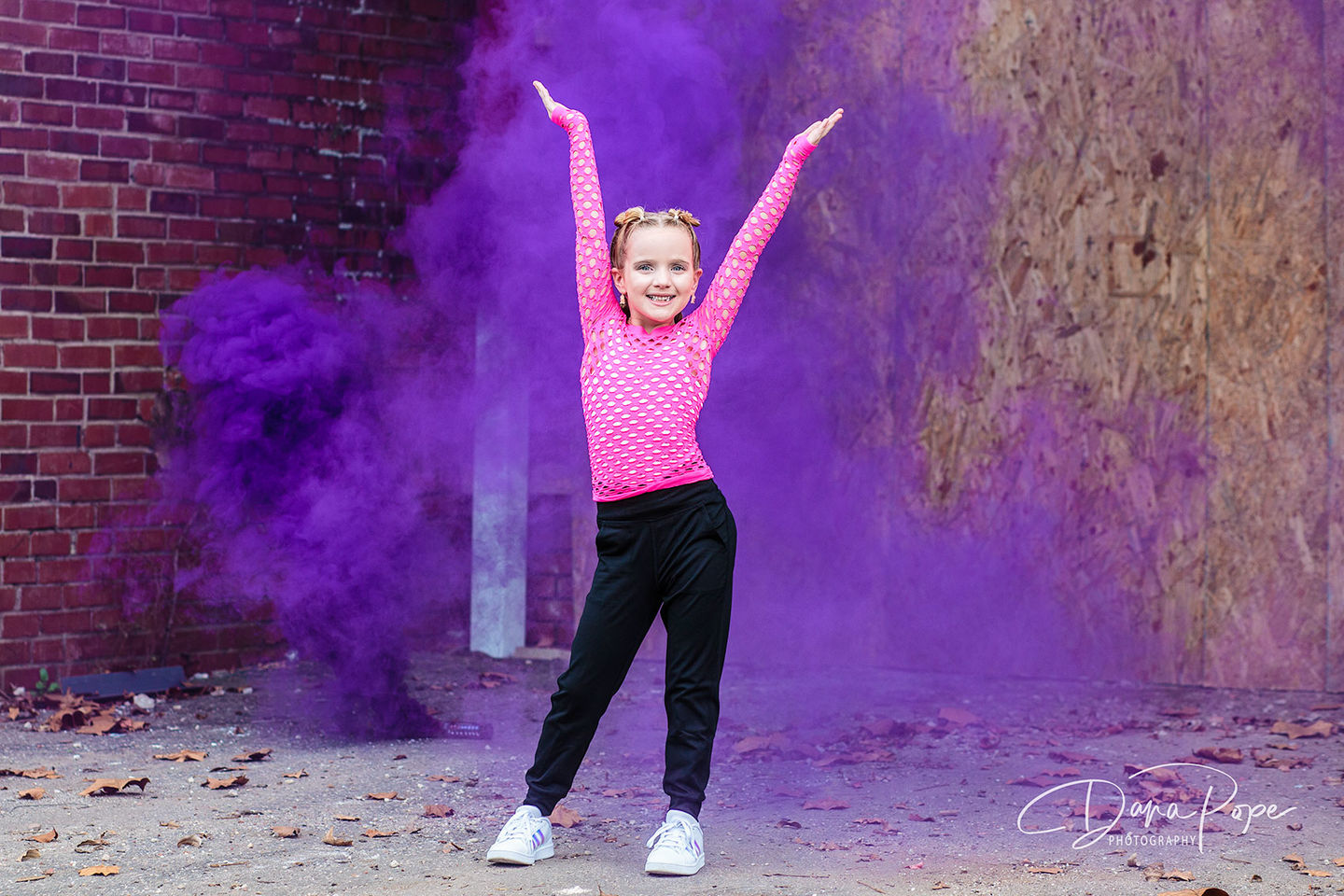 Colored Smoke Bombs Smoke Granade For Photography Props Smoke Effect photo review