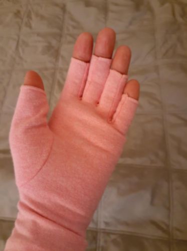 Nhs Compression Arthritis Relief Gloves photo review