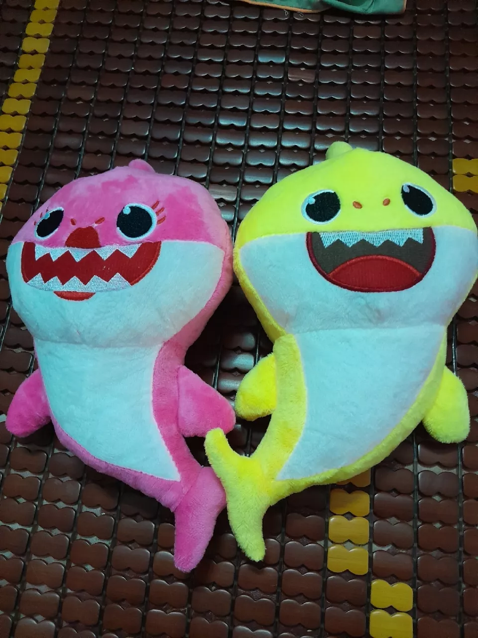 32 Cm Baby Shark With Cartoon Music Plush Toy photo review